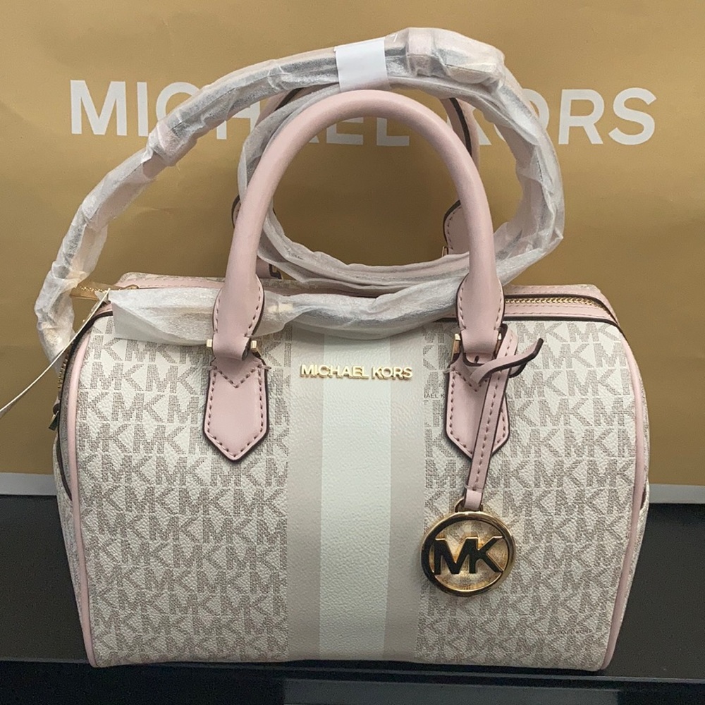 NWT MICHAEL KORS Vanilla Bedford Duffle Satchel
